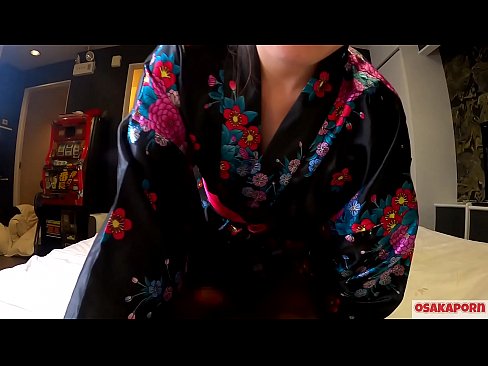 ❤️ Vajza e re cosplay pëlqen seksin deri në orgazmë me një shiringë në një kalorës dhe një blowjob. Vajzë aziatike me pidhi leshtore dhe cica të bukura me kostum tradicional japonez në video amatore që tregon masturbim me lodra qij. Sakura 3 OSAKAPORN. ❤❌ Video seksi në pornografi sq.desixxxtube.ru